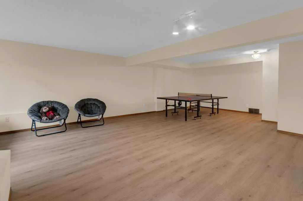 119 Edgepark Villas NW