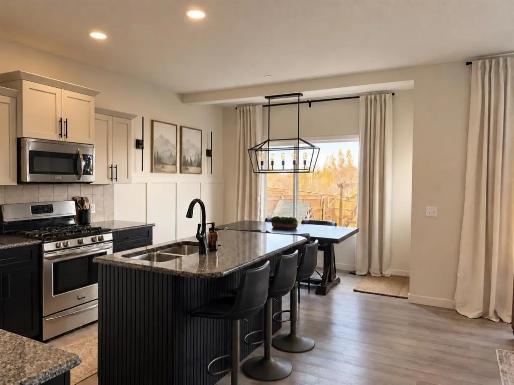 170 FIRESIDE Place