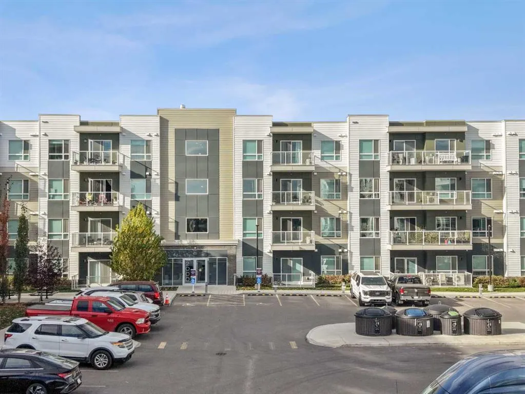 220 Seton Grove SE #2202
