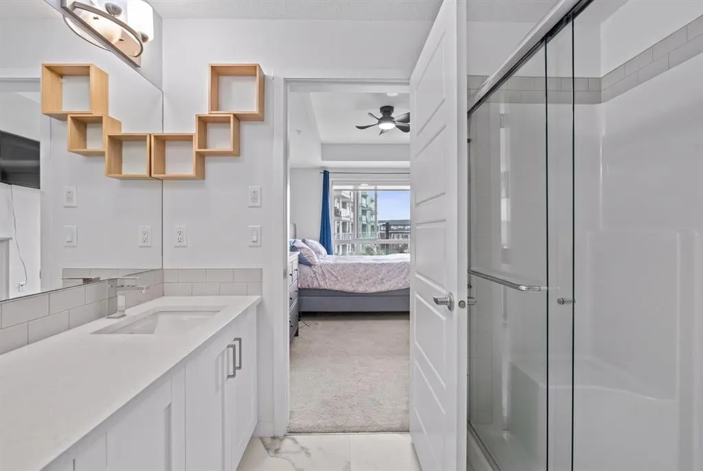 220 Seton Grove SE #2202