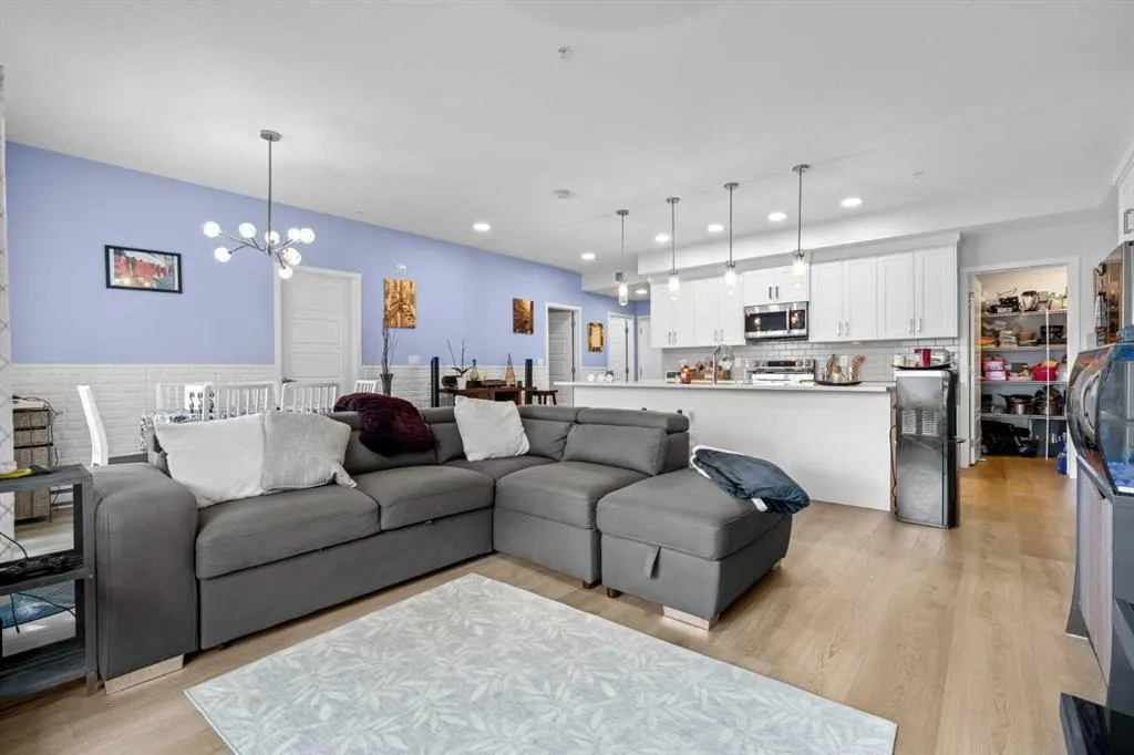 220 Seton Grove SE #2202