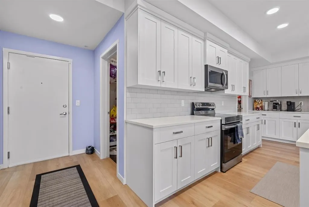 220 Seton Grove SE #2202