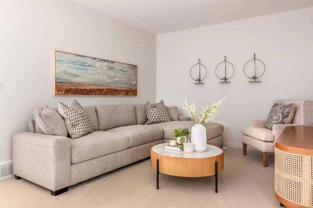 337 Rosemary Gardens SE
