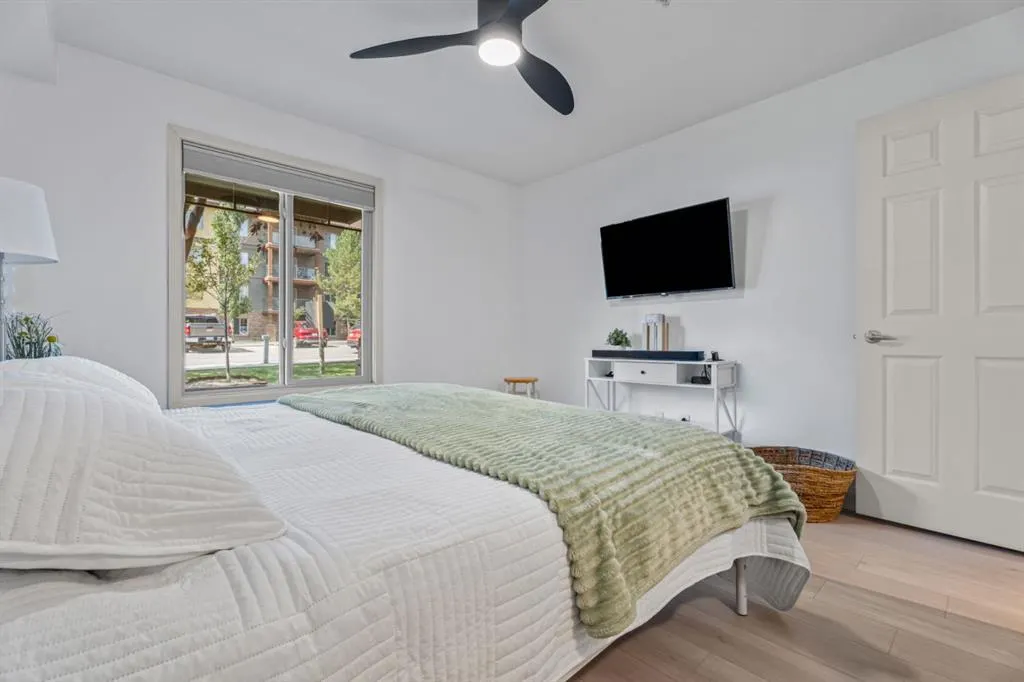 92 Crystal Shores Road #2113