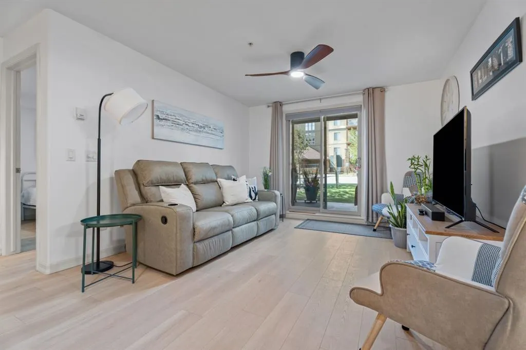 92 Crystal Shores Road #2113