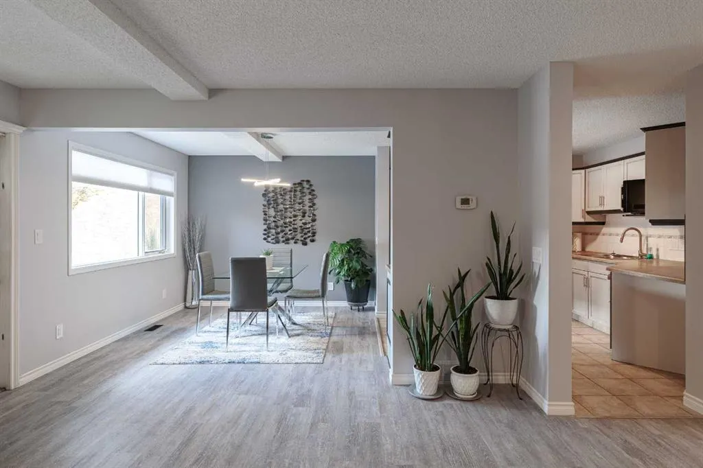 7 Richelieu Court SW