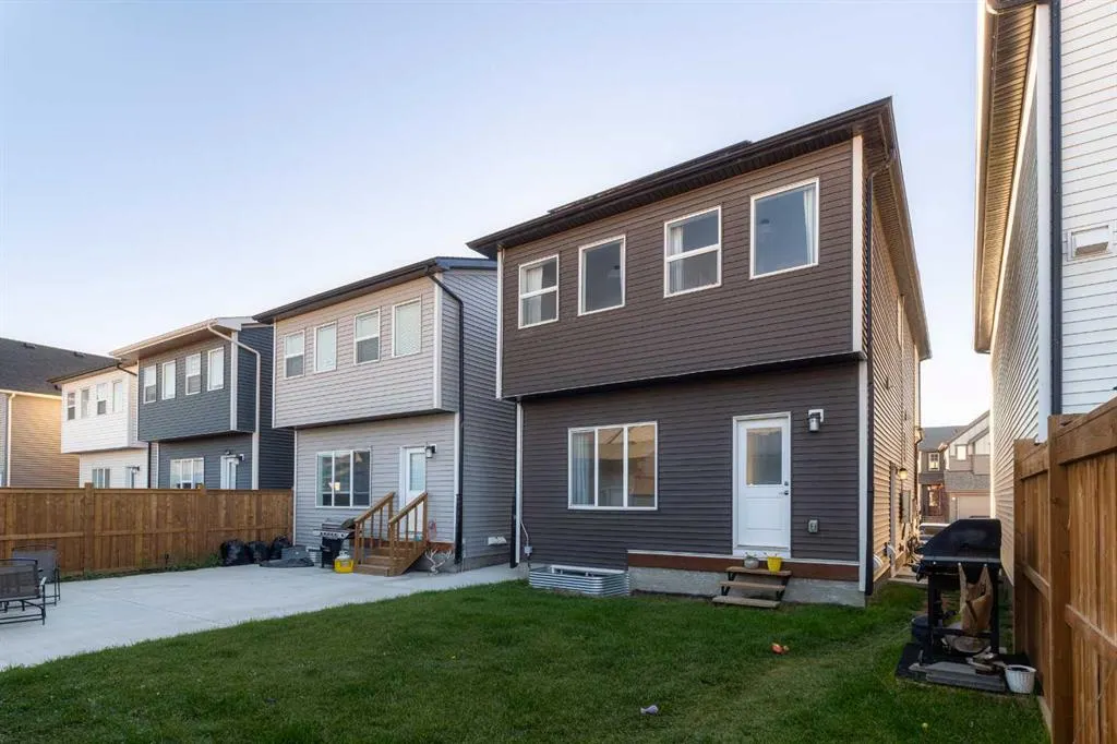 74 Mallard Heath SE