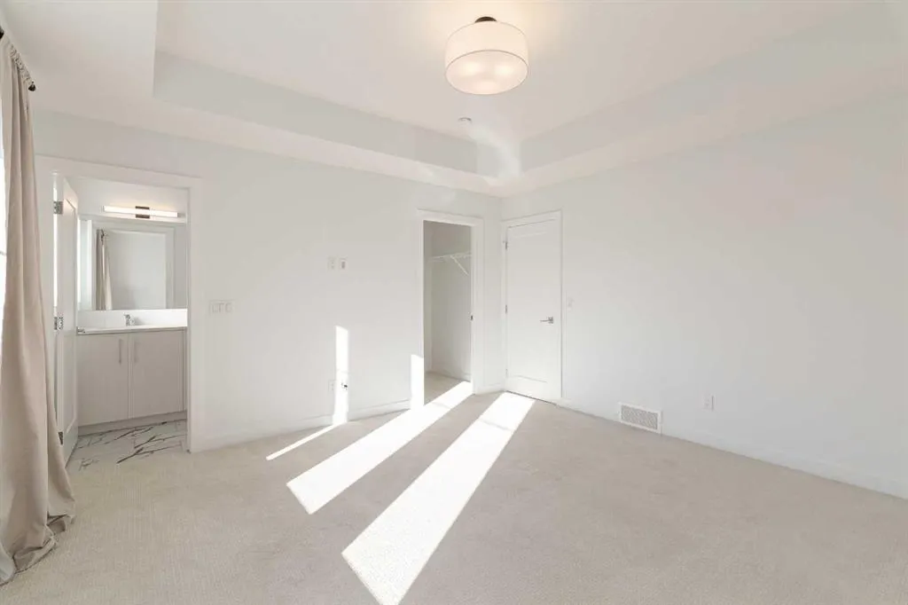 74 Mallard Heath SE