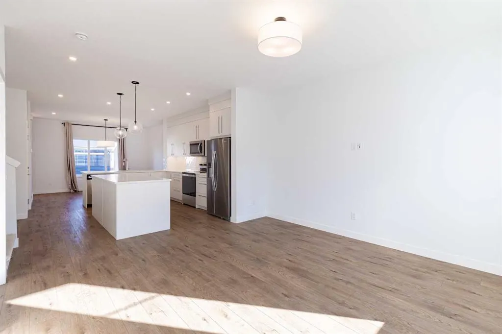 74 Mallard Heath SE