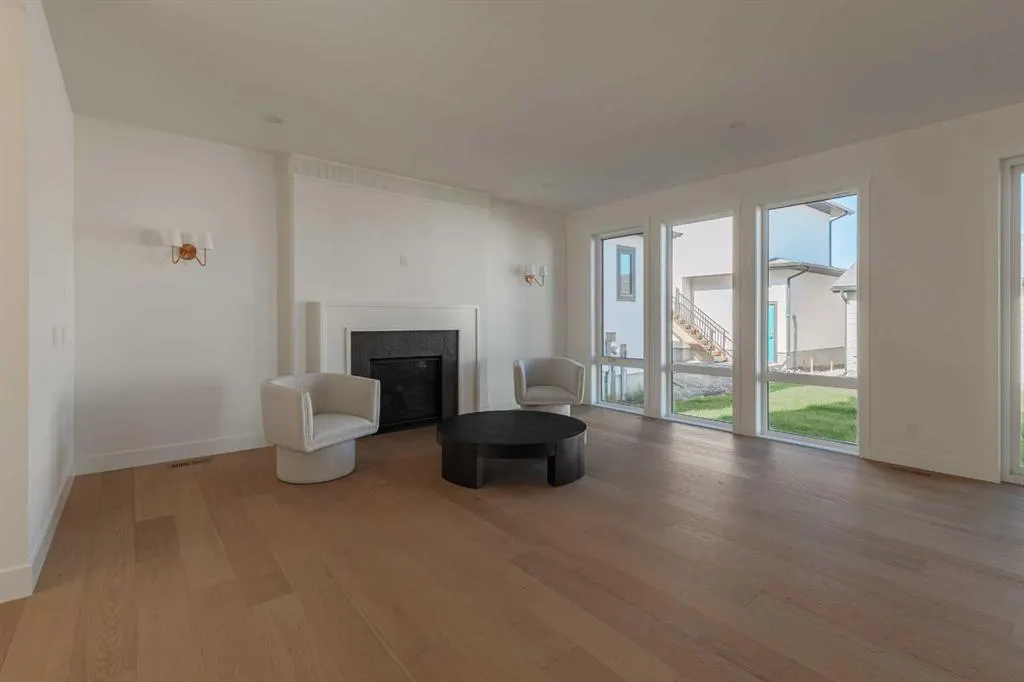 119 Greenwich Heath NW