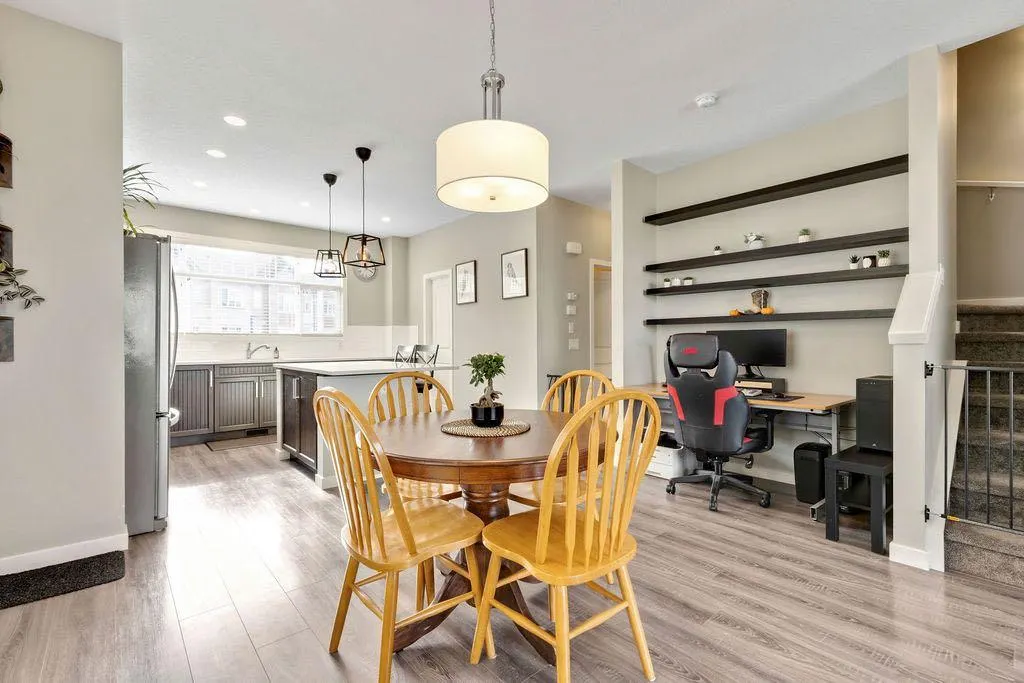 139 Copperstone Park SE