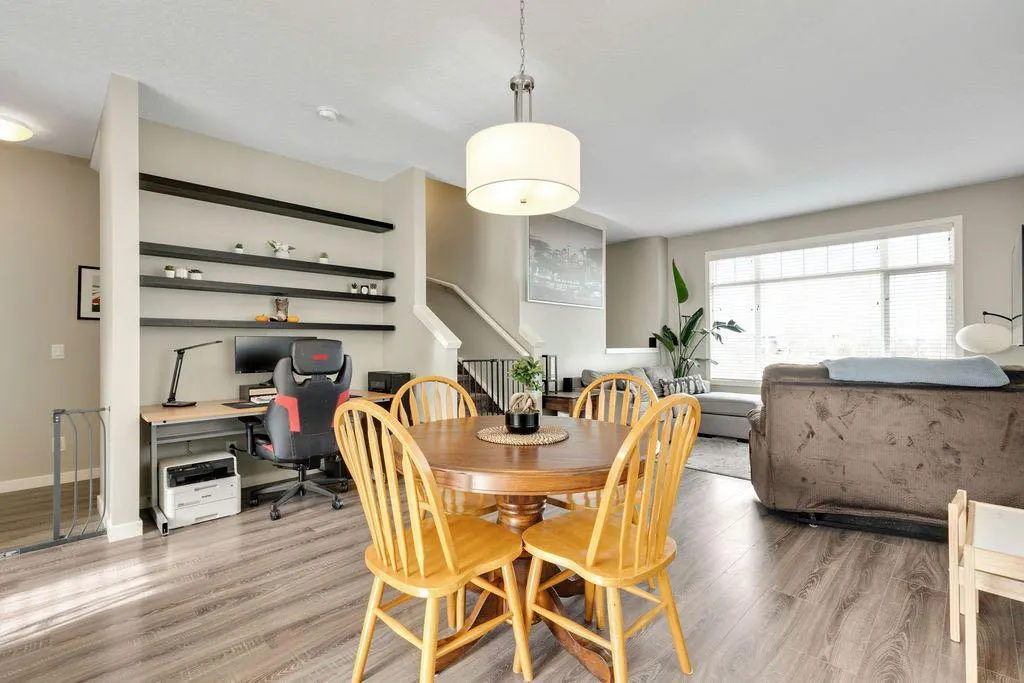 139 Copperstone Park SE