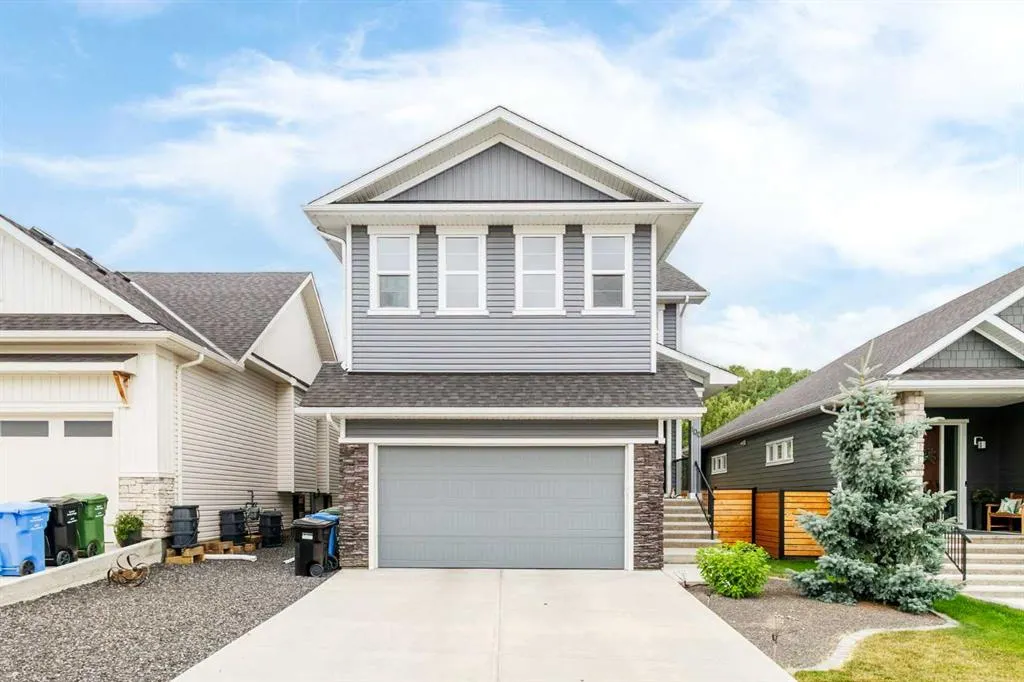 100 Crestbrook View SW