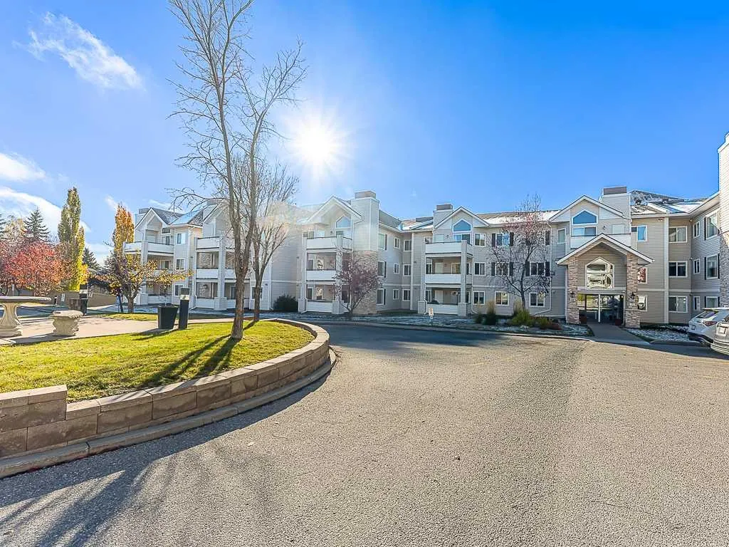 7451 Springbank Boulevard SW #2102