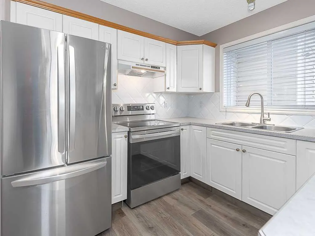 7451 Springbank Boulevard SW #2102