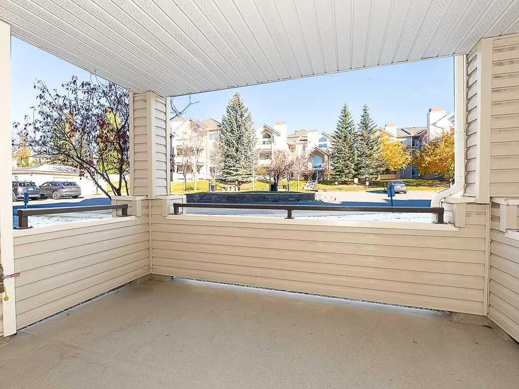 7451 Springbank Boulevard SW #2102
