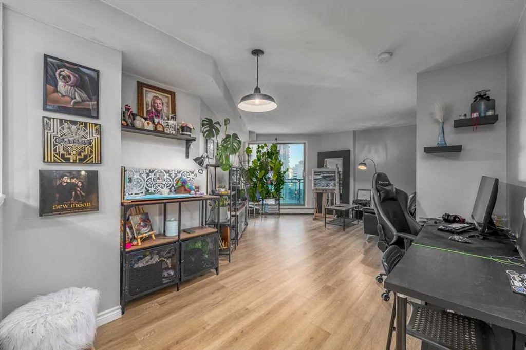 1121 6 Avenue SW #1004