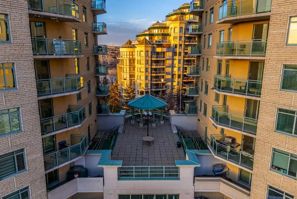 1121 6 Avenue SW #1004