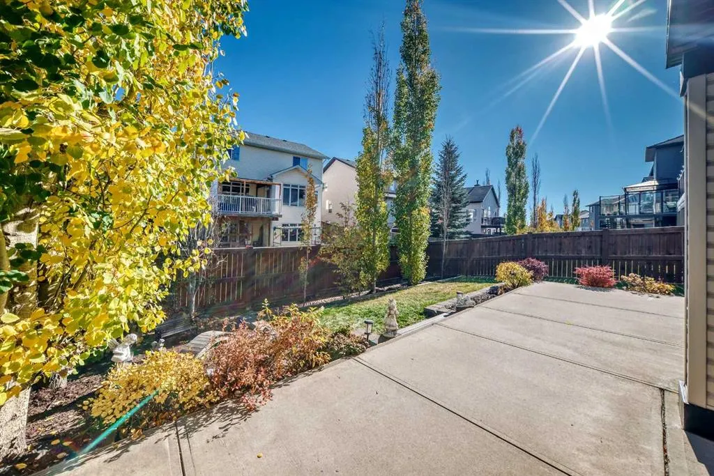 152 Hawkmere Way