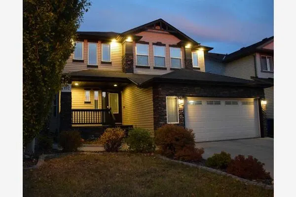 152 Hawkmere Way