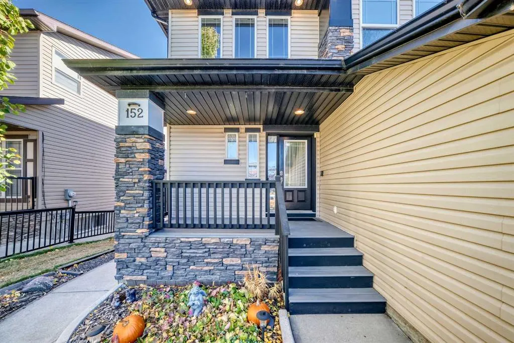 152 Hawkmere Way