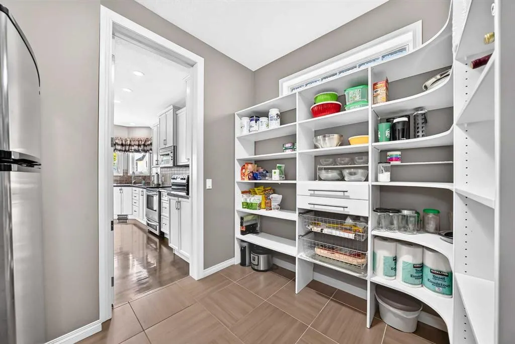 152 Hawkmere Way