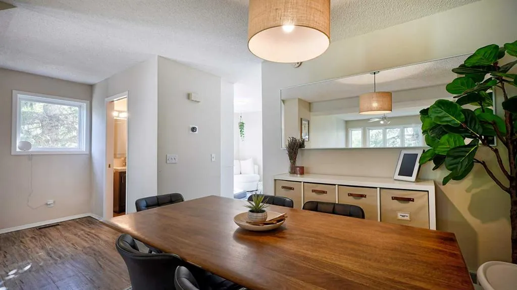 192 Inglewood Cove SE