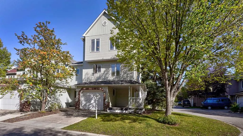 192 Inglewood Cove SE
