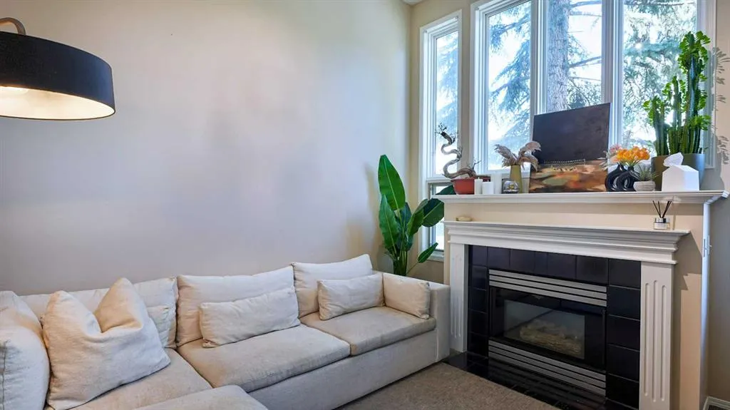 192 Inglewood Cove SE
