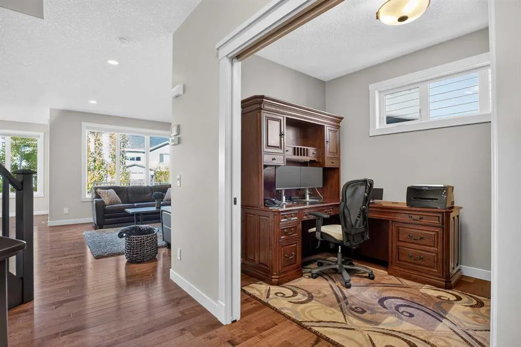38 Auburn Sound Circle SE