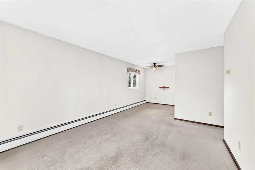 366 94 Avenue SE #17