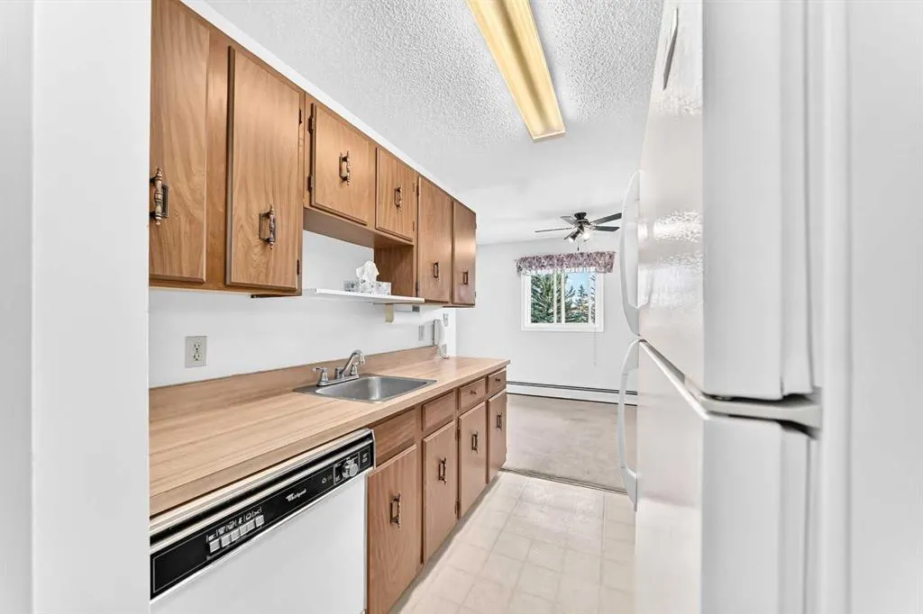 366 94 Avenue SE #17