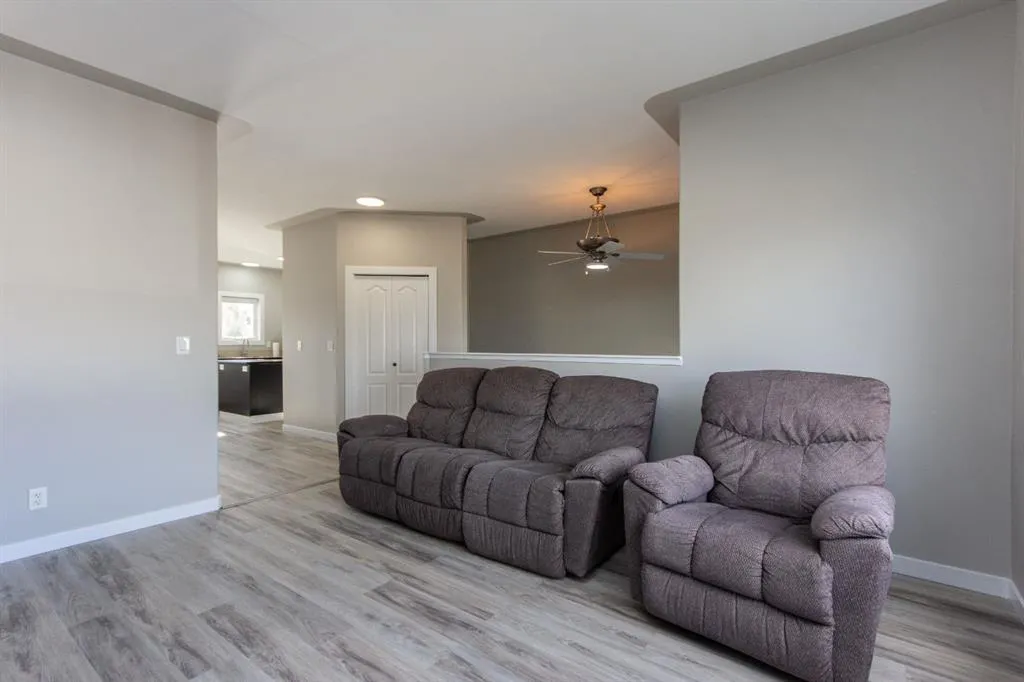 55 Viscount Drive