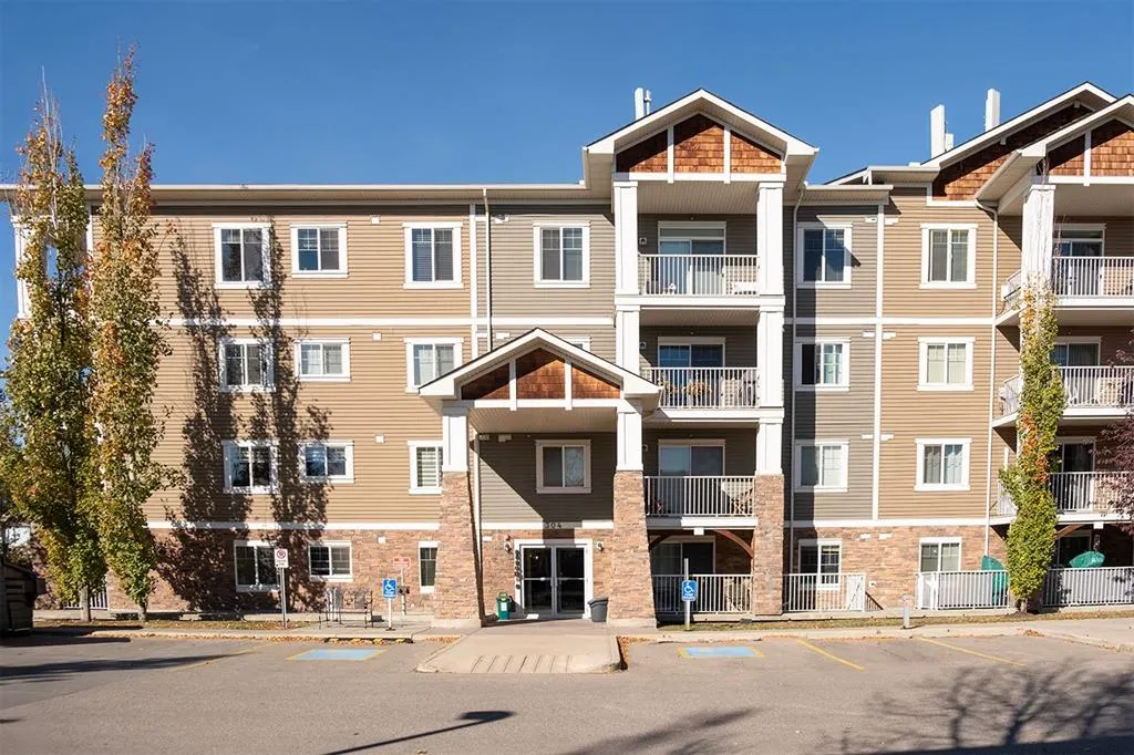 304 Cranberry Park SE #204