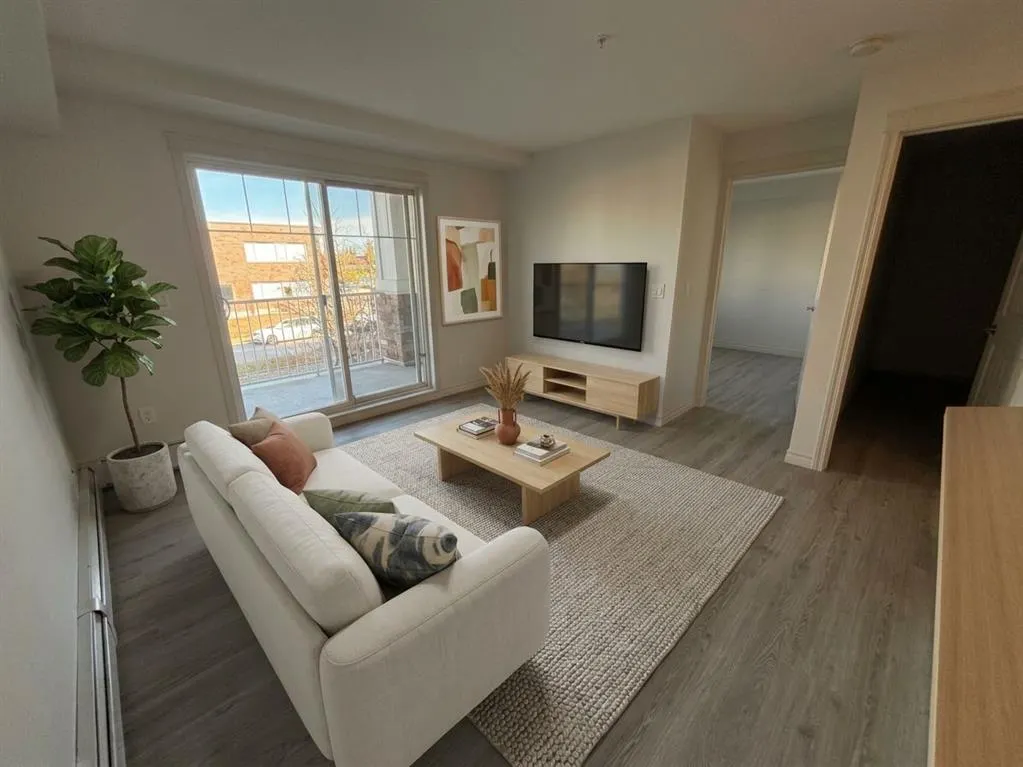 304 Cranberry Park SE #204