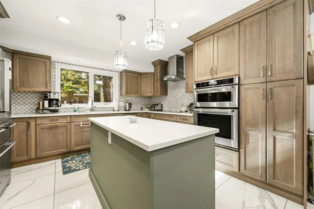 340 Pump Hill Gardens SW