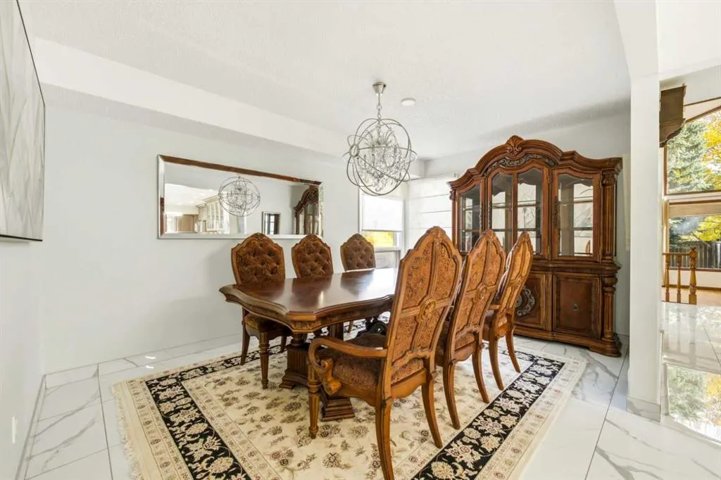 340 Pump Hill Gardens SW