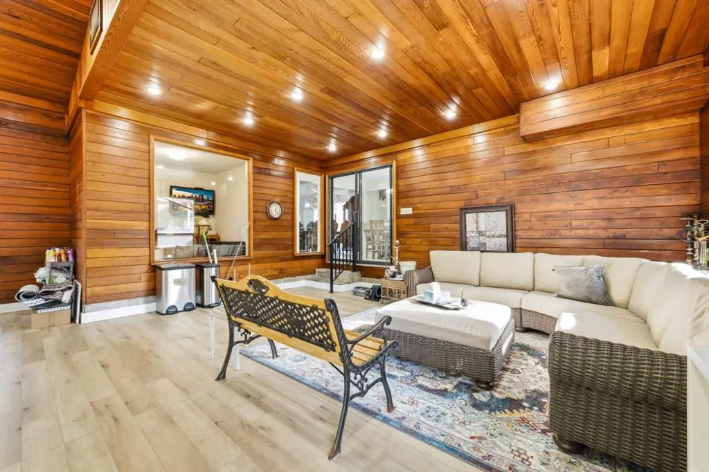 340 Pump Hill Gardens SW