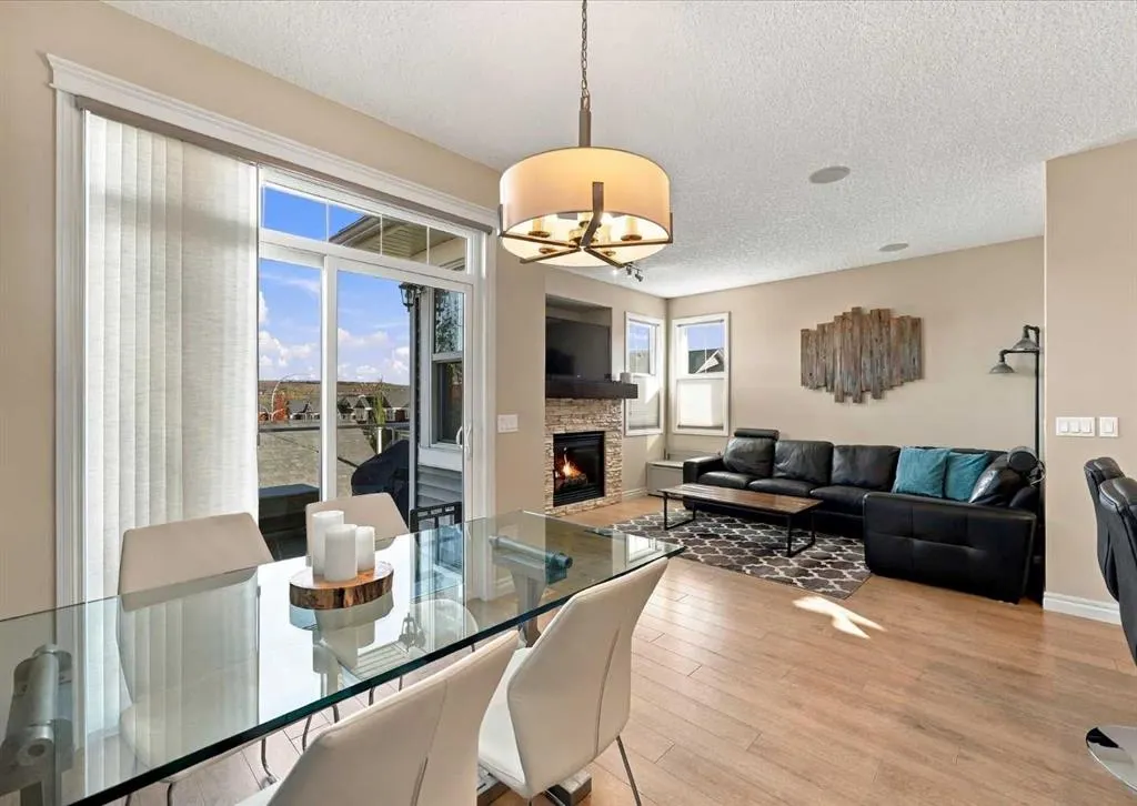 485 River Heights Crescent