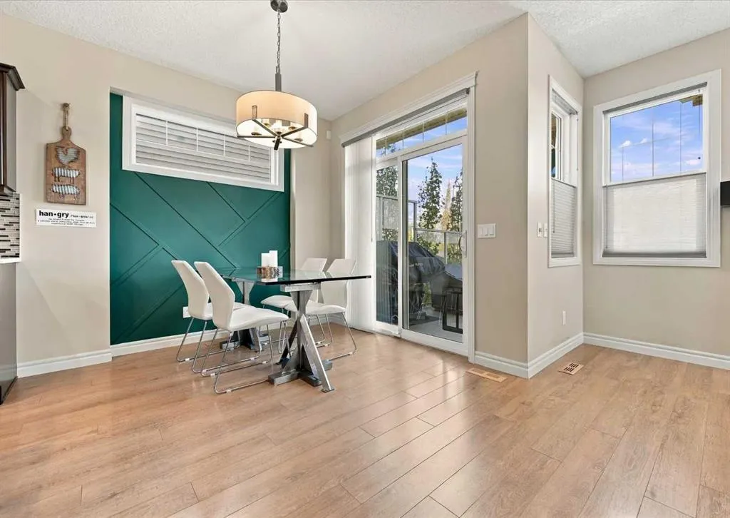 485 River Heights Crescent