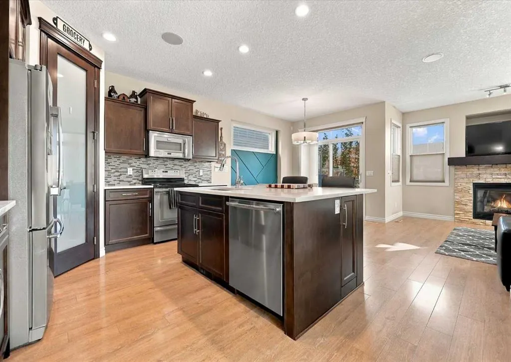 485 River Heights Crescent