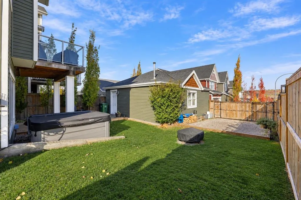 485 River Heights Crescent