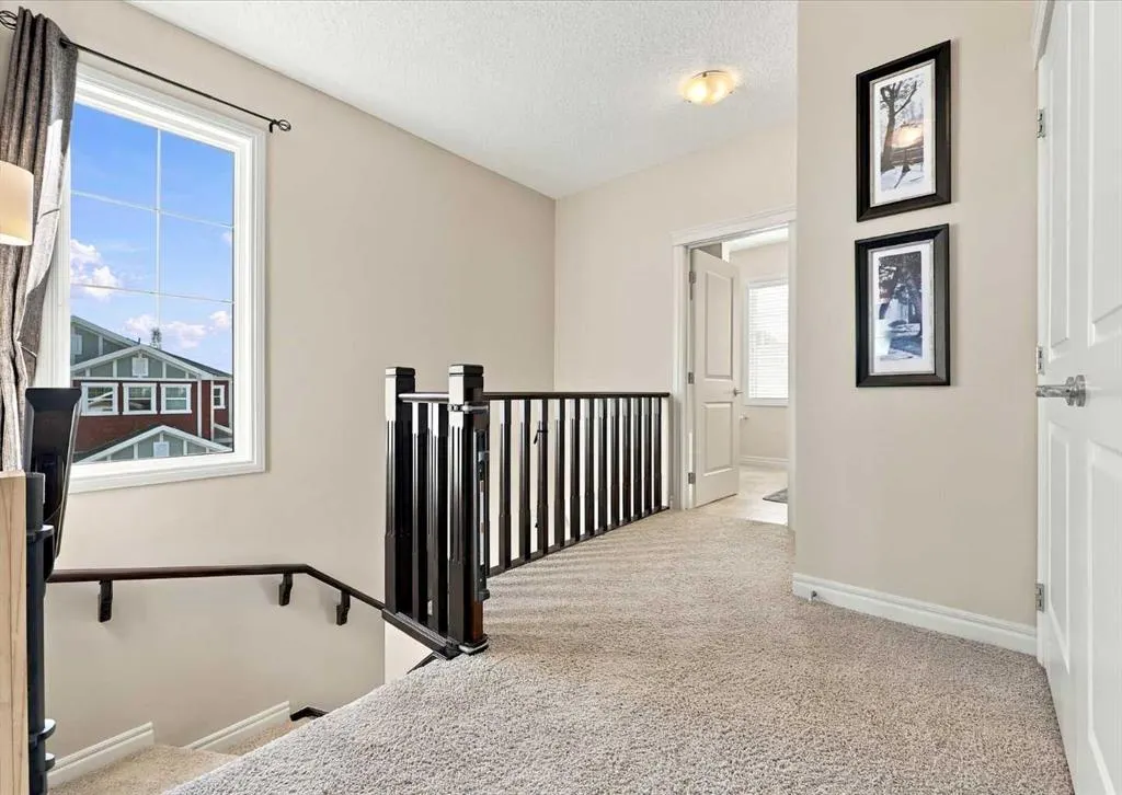 485 River Heights Crescent