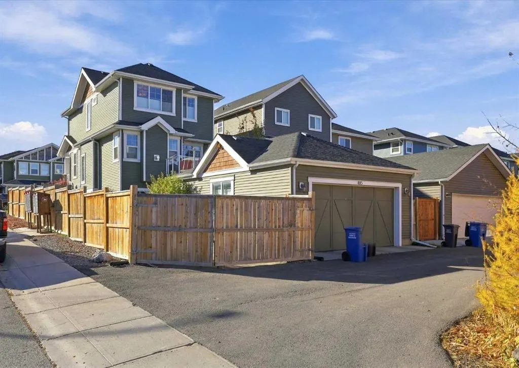485 River Heights Crescent
