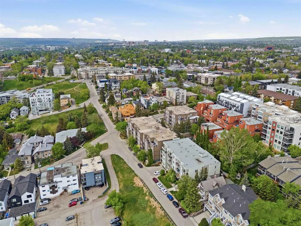 532 5 Avenue NE #305