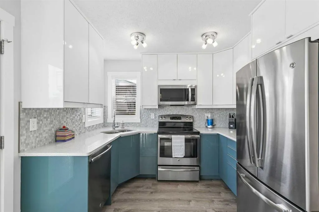 2003 Country Hills Circle NW