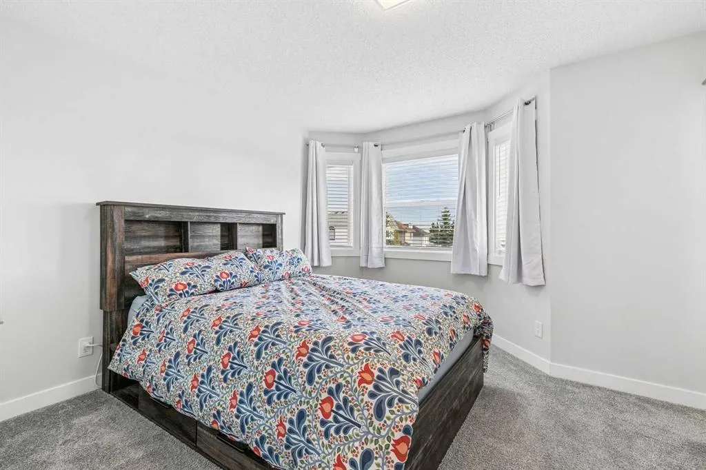 2003 Country Hills Circle NW