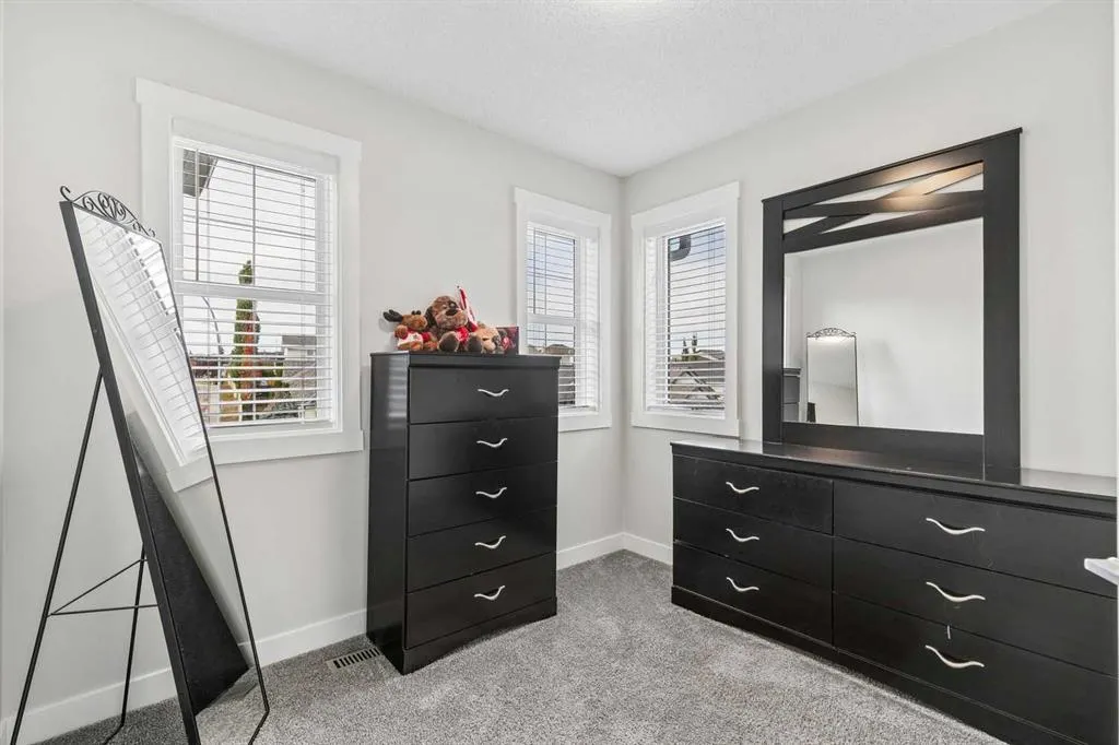 2003 Country Hills Circle NW