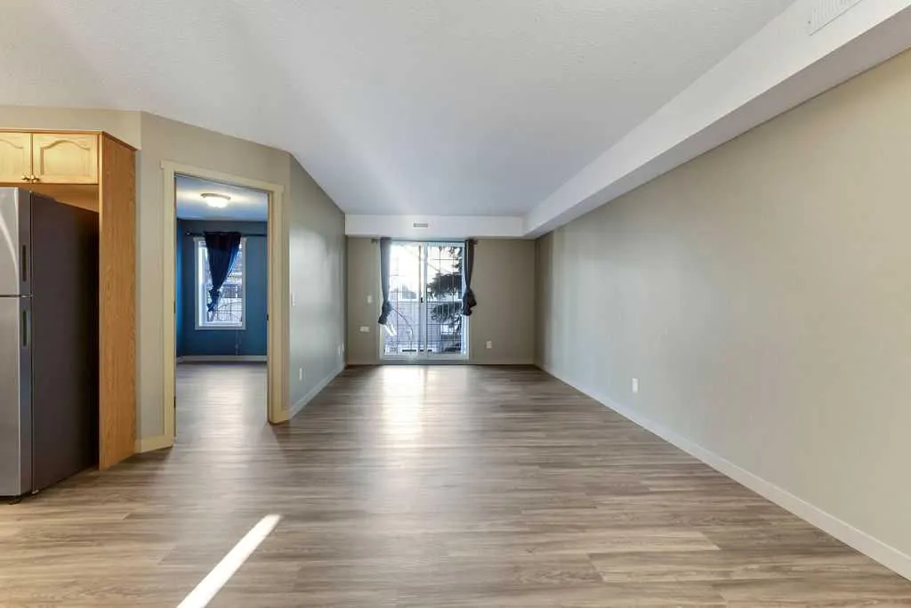103 Strathaven Drive #423