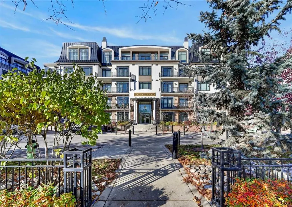 211 Quarry Way SE #105